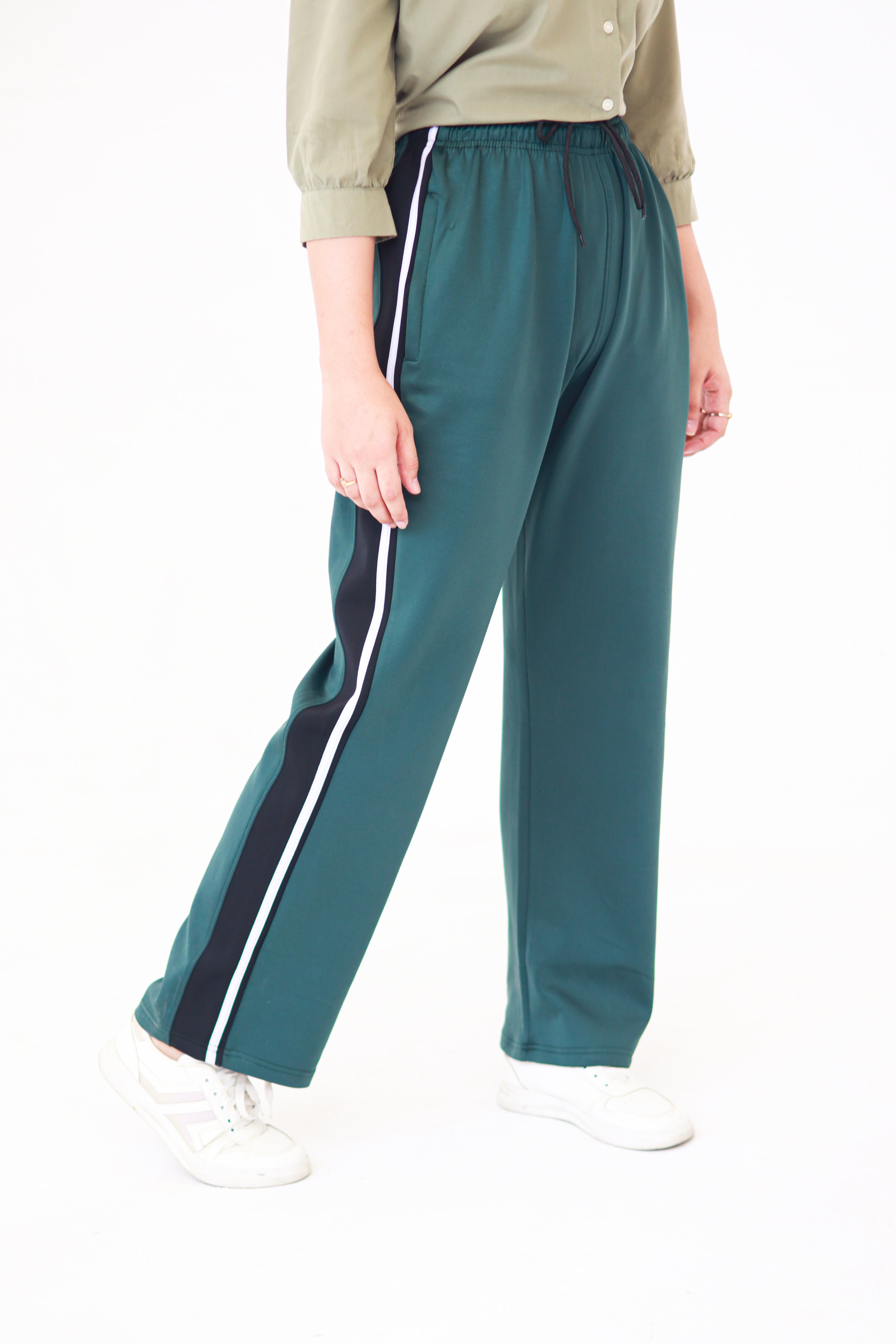 Castleton Green Baggy Trouser