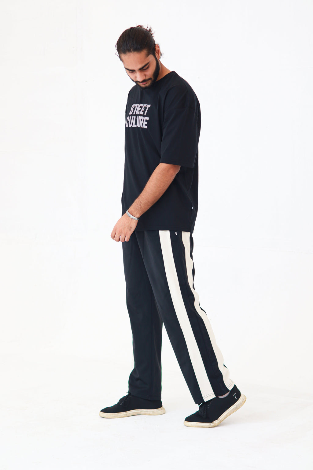 Black baggy Trouser With Skin Strips