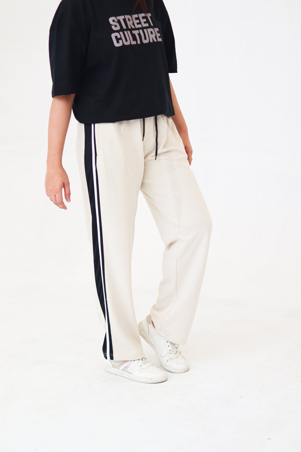 Light Cream Baggy Trouser