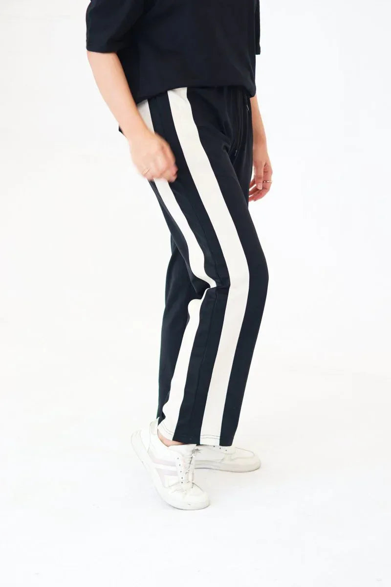 Black baggy Trouser With Skin Strips - Street Dope